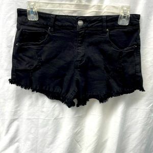 Angle kiss denim collection distressed fringe shorts sz 7